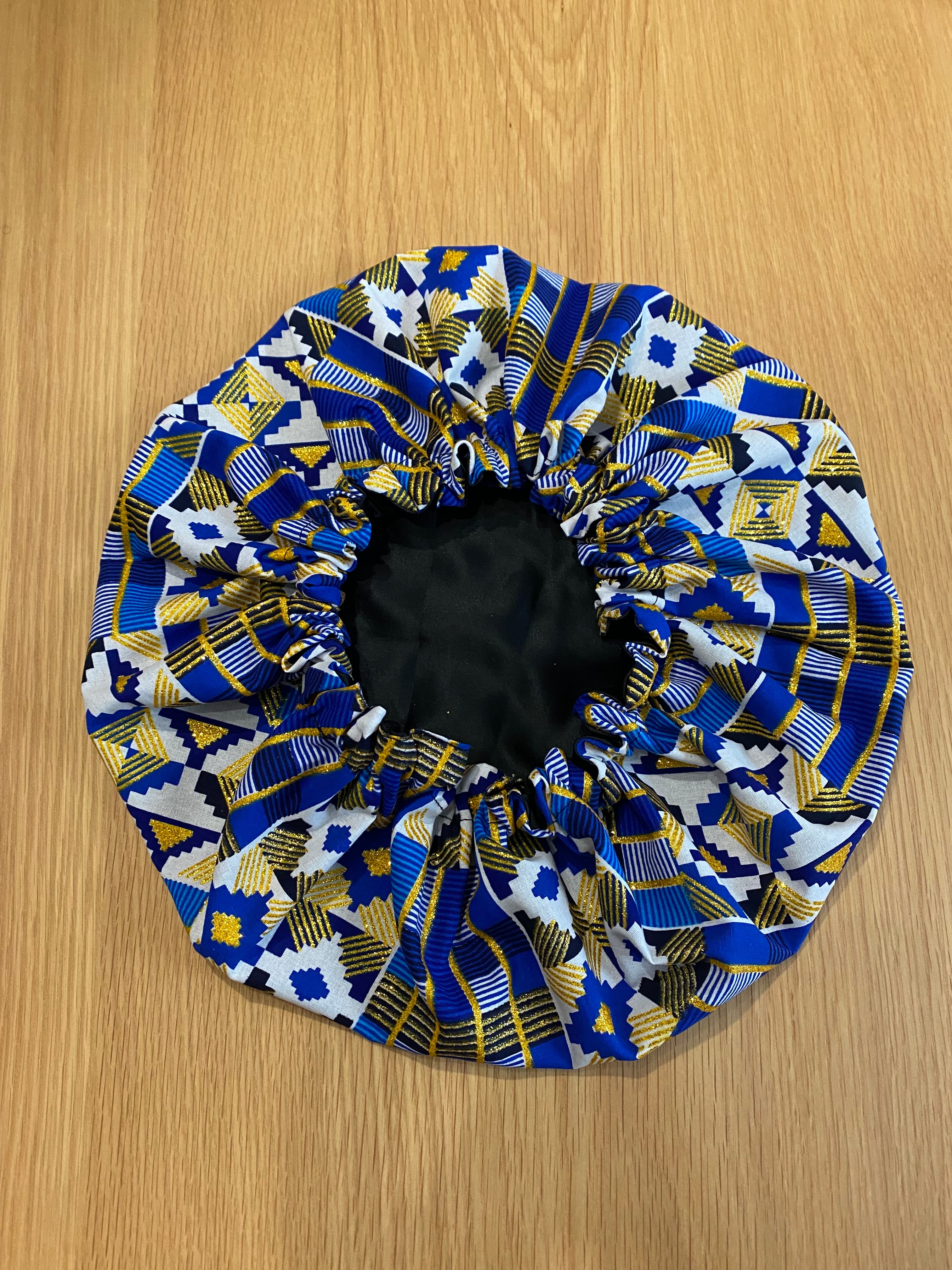 Bonnet en wax doublure satin