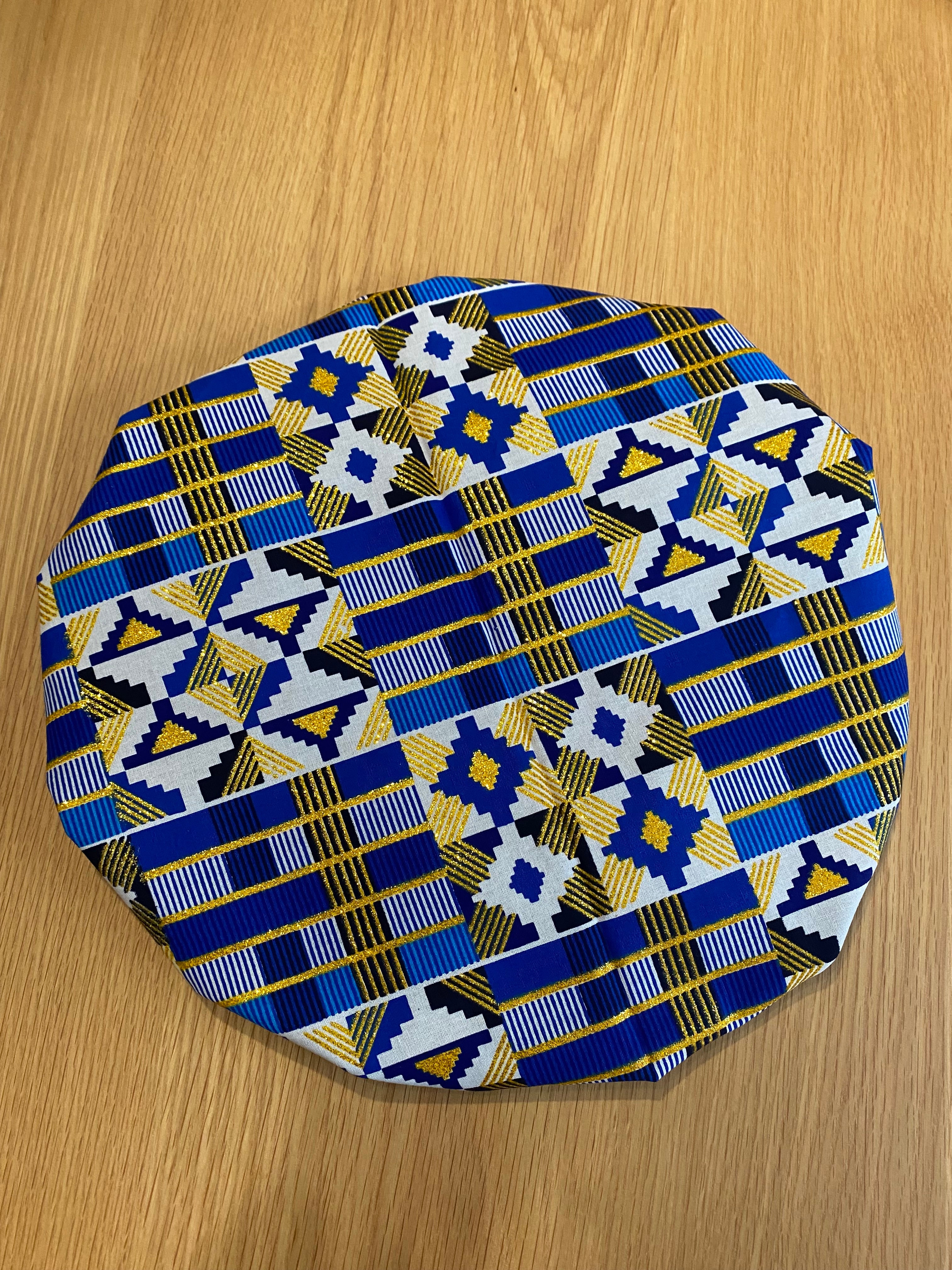 Bonnet en wax doublure satin