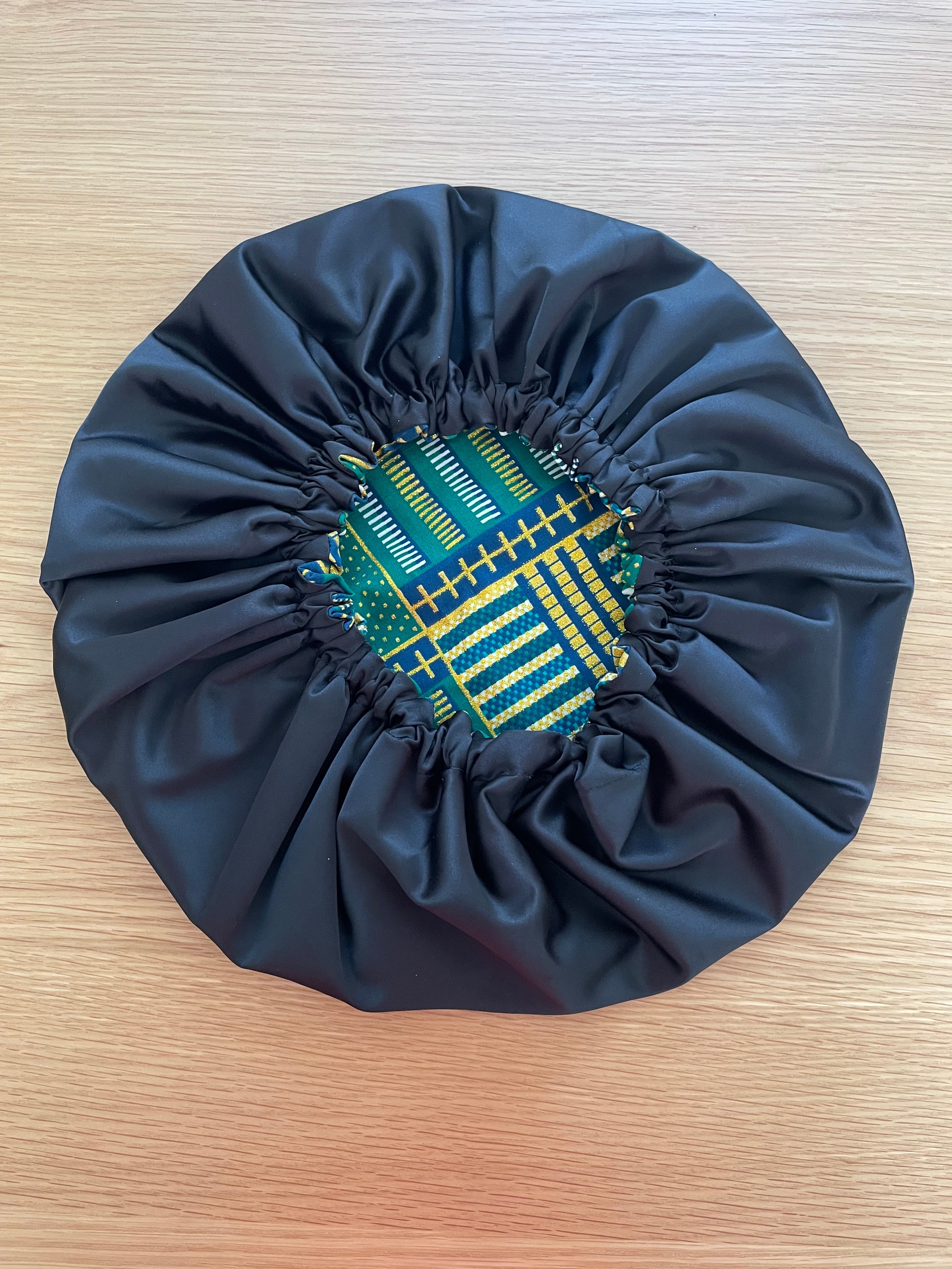 Bonnet en wax doublure satin