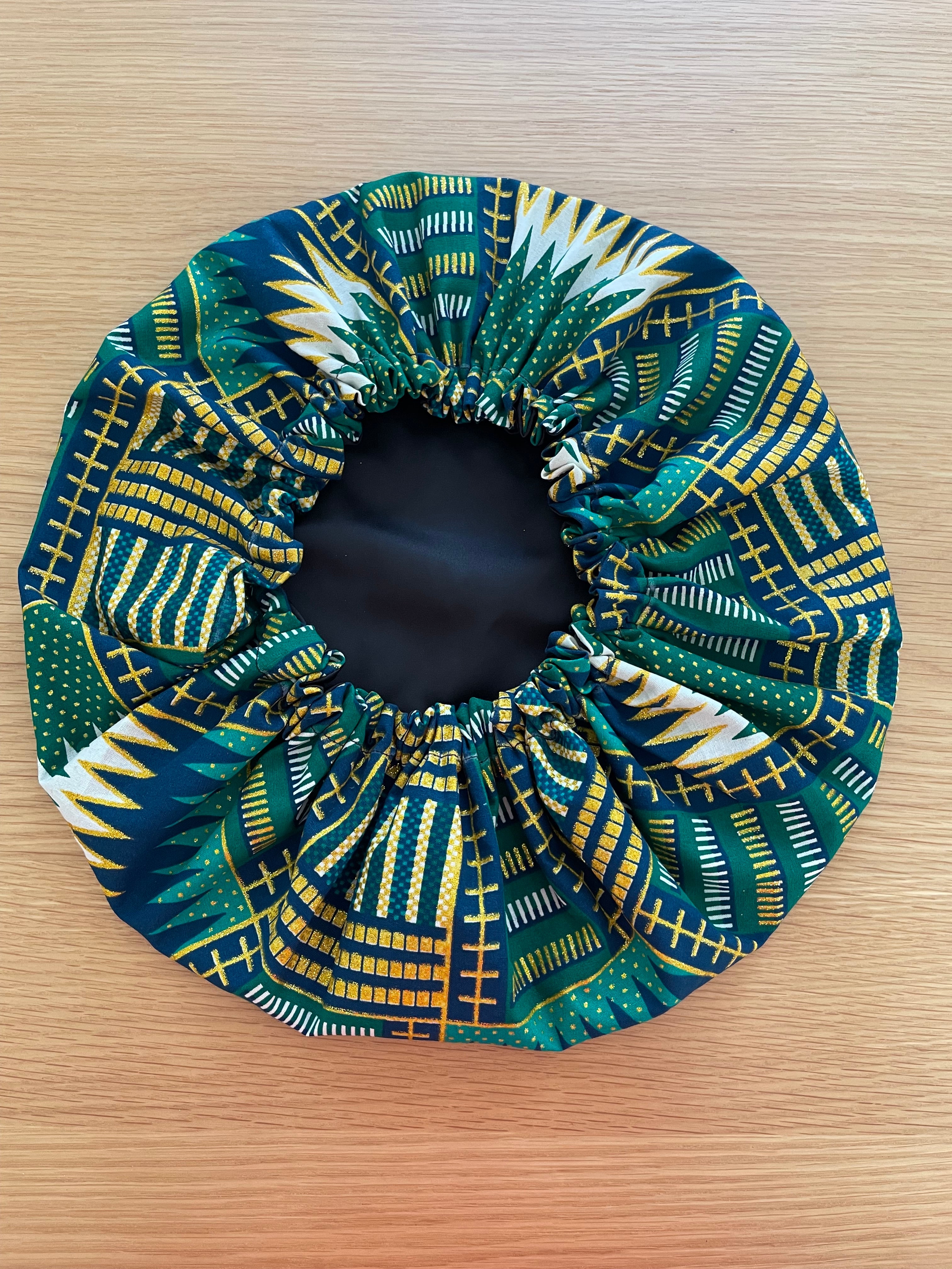 Bonnet en wax doublure satin